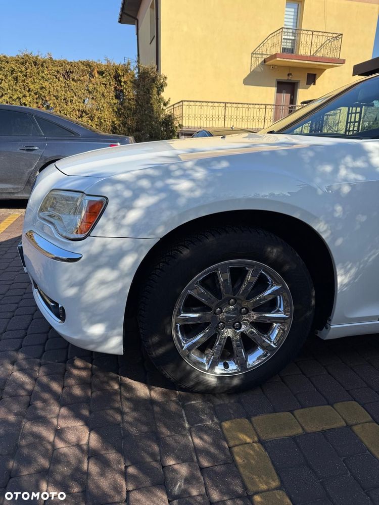 Chrysler 300 - 9