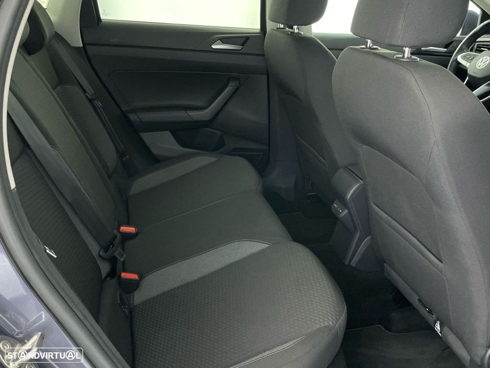 VW Polo 1.0 TSI Urban DSG - 18