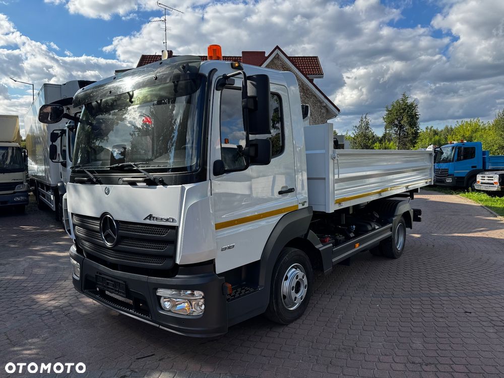 Mercedes-Benz ATEGO 818 WYWROTKA 3 Stronna - 17