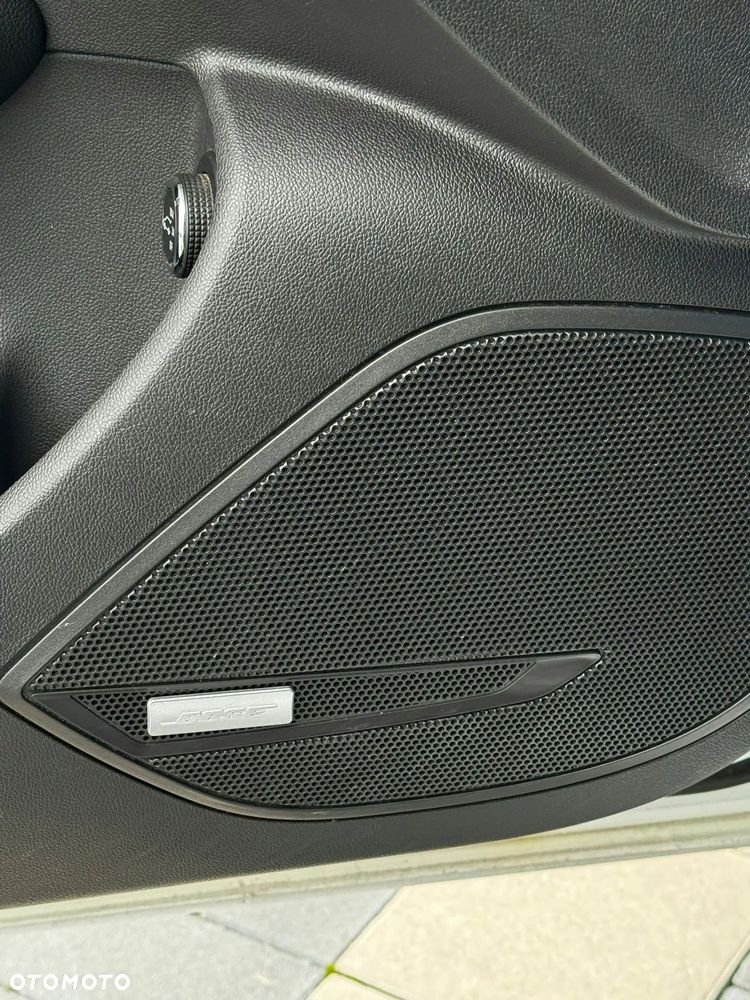 Opel Insignia 2.0 CDTI Cosmo S&S - 23