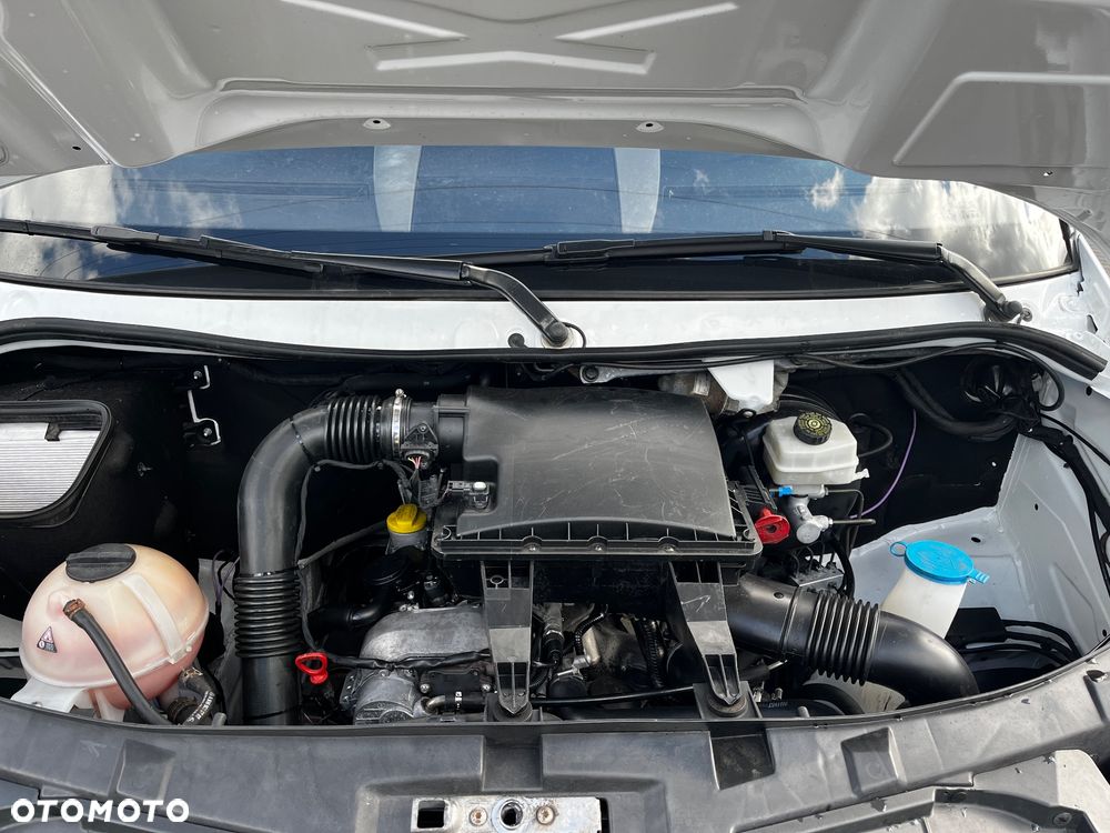 Mercedes-Benz Sprinter - 10