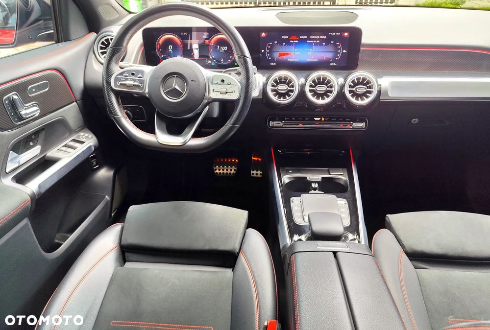 Mercedes-Benz GLB 250 4Matic 8G-DCT AMG Line Advanced Plus - 16