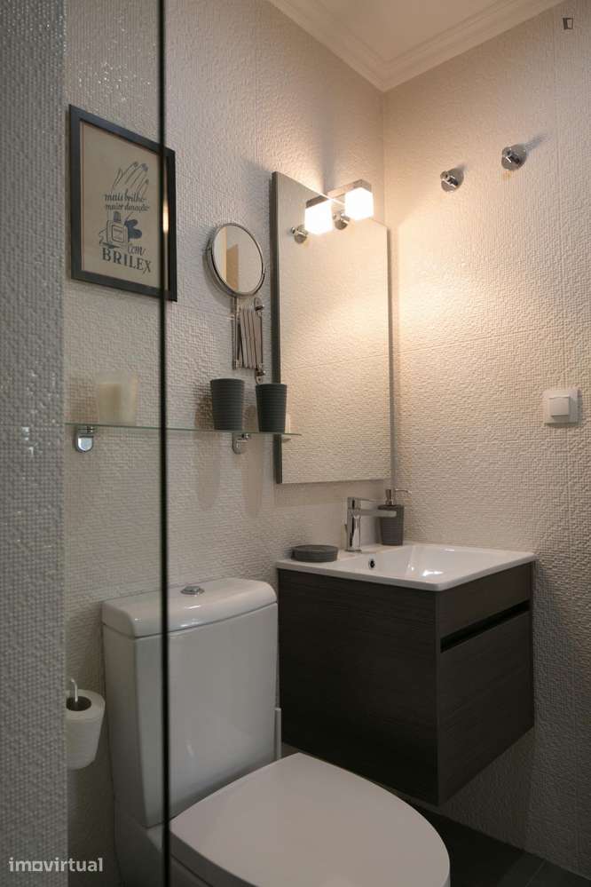 Apartamento com 1 quartos - localizado em Mouraria Lisbon - Grande imagem: 3/10