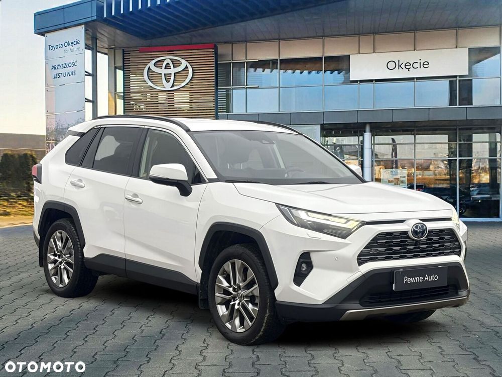 Toyota RAV4 - 8