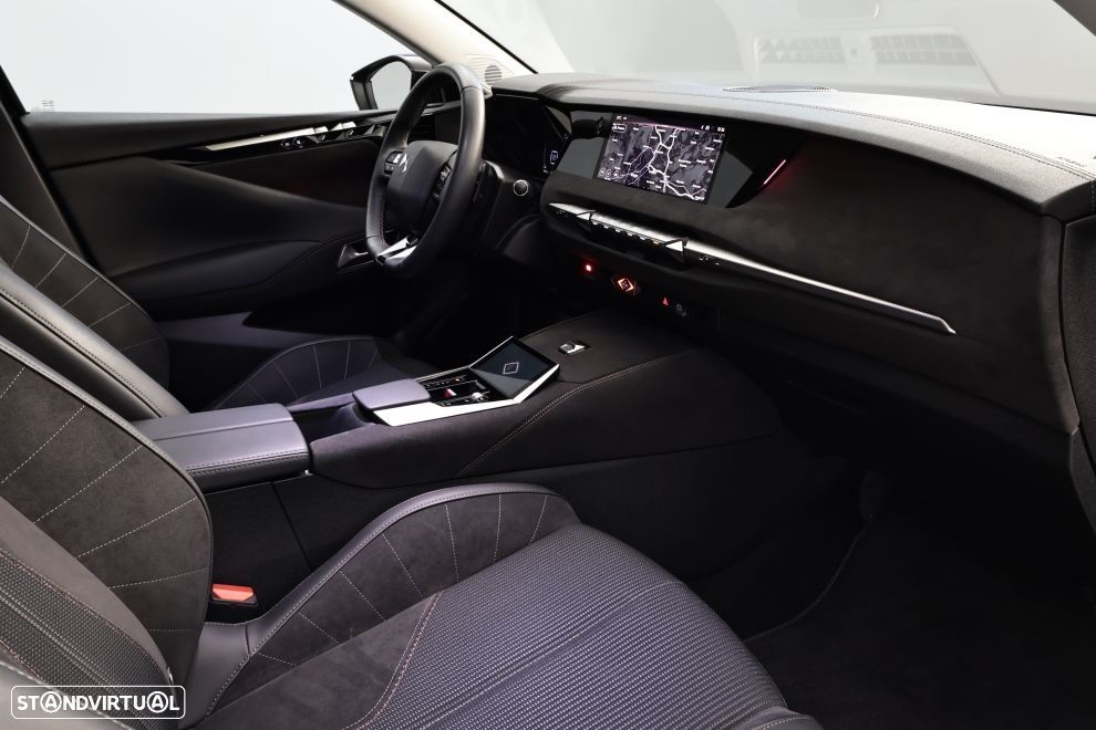 DS DS4 4 1.2 PureTech Performance Line EAT8 - 21