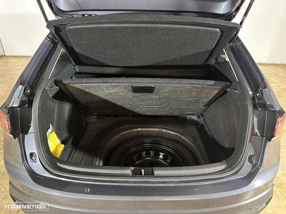 VW Taigo 1.0 TSI Urban - 16