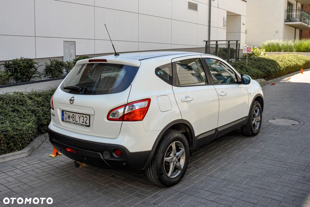 Nissan Qashqai - 4