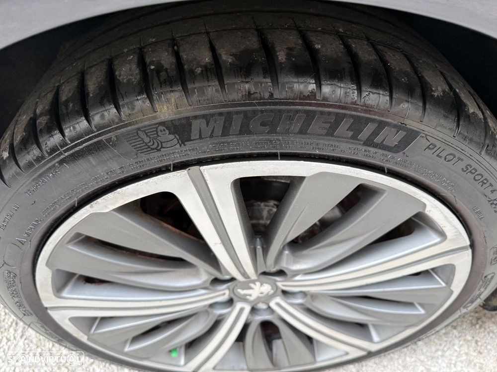 Peugeot 508 SW 2.2 HDi GT AM6 - 16