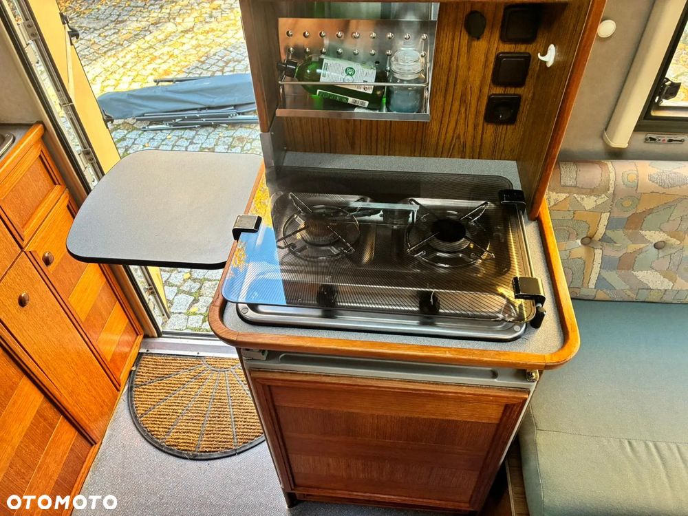 Volkswagen T4 KARMANN GIPSY - 19