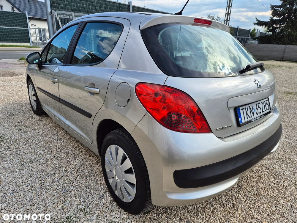 Peugeot 207 1.4 Presence - 3