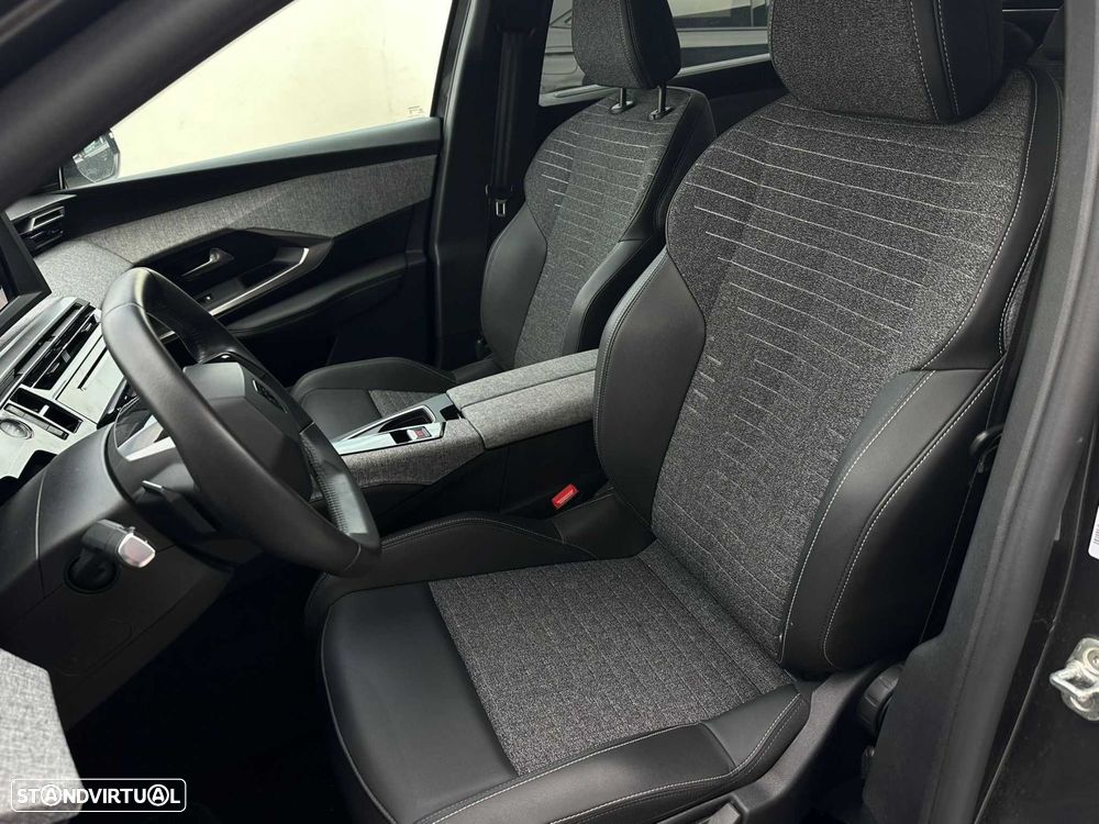 Peugeot 5008 1.2 Hybrid Allure e-DCS6 - 18