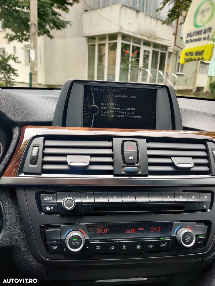BMW Seria 3 320d xDrive DPF - 9