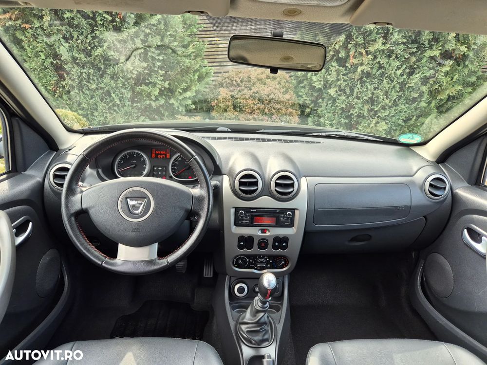 Dacia Duster 1.5 dCi 4x4 Laureate - 4