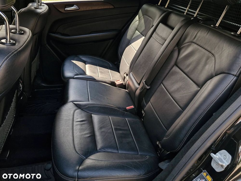 Mercedes-Benz ML 350 BlueTEC 4MATIC 7G-TRONIC - 38