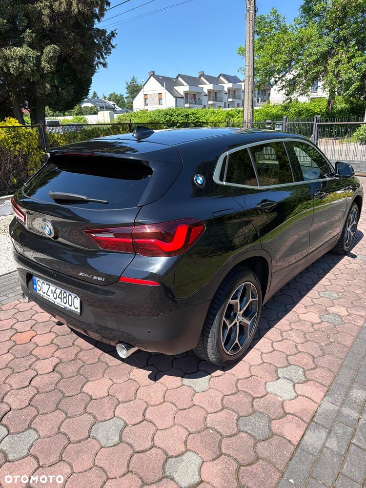 BMW X2 xDrive20i Advantage Plus - 7