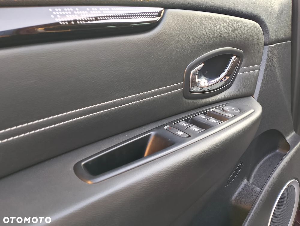 Renault Scenic 1.6 16V 110 LIMITED - 36