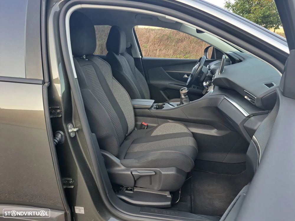Peugeot 3008 1.5 BlueHDi Active - 14