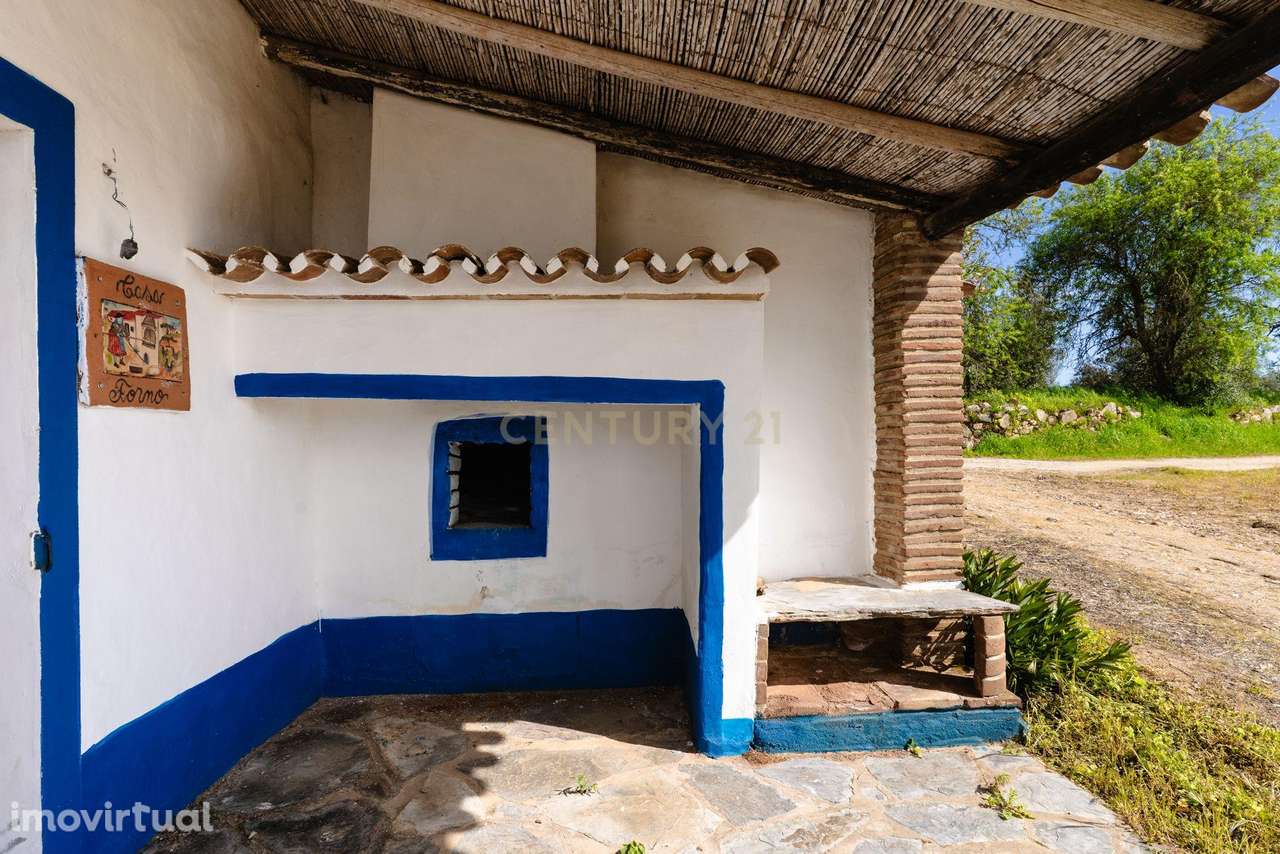 Monte típico 15ha Reguengos Monsaraz "Corval" 5 divisões, piscina e vi - Grande imagem: 4/43