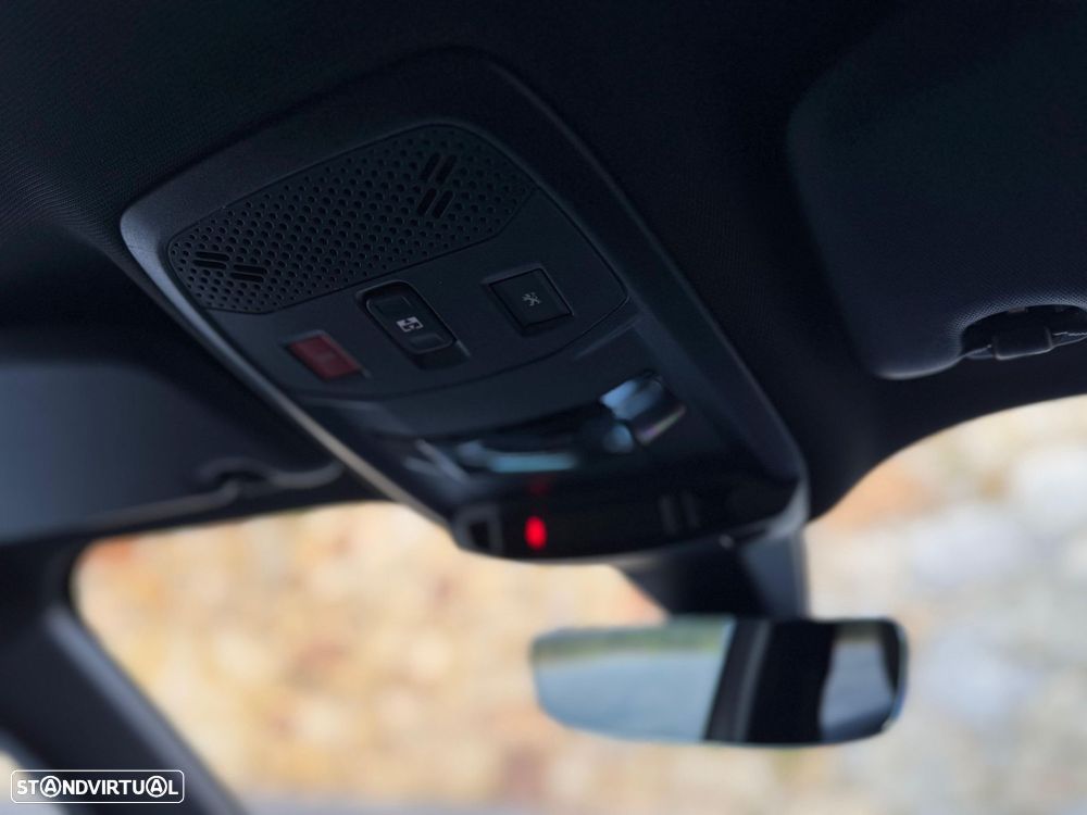 Peugeot 2008 1.2 PureTech GT Line - 51