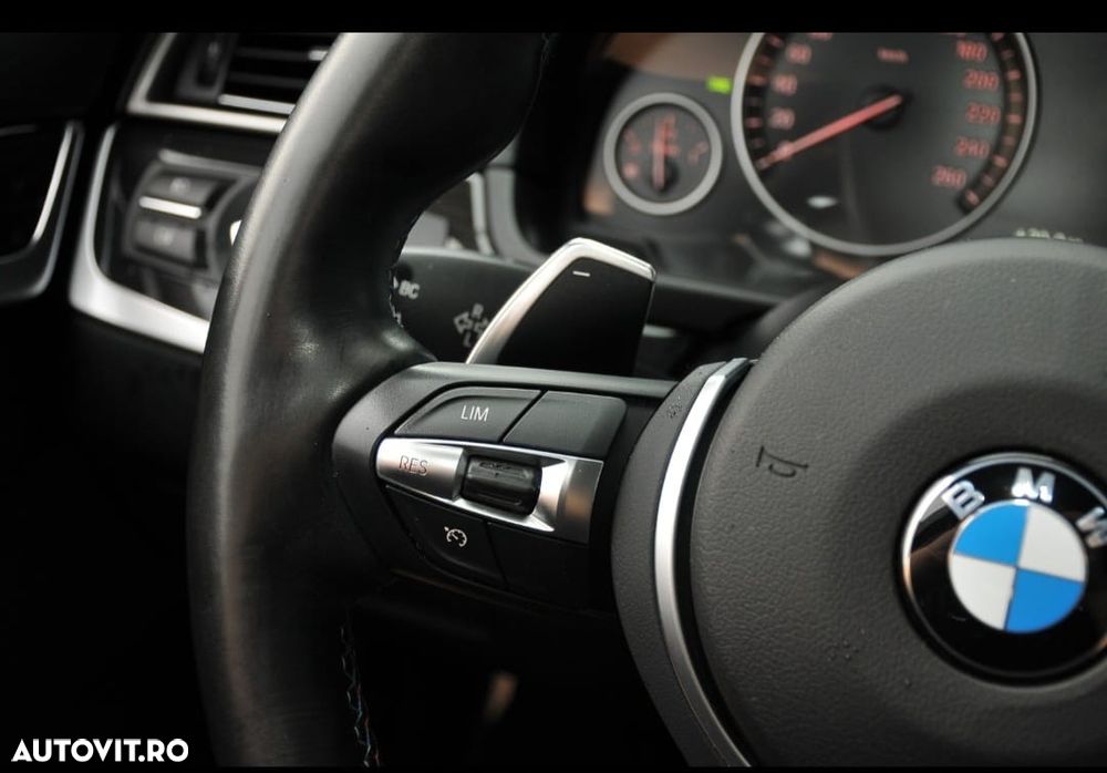 BMW Seria 5 525d xDrive Aut. - 28