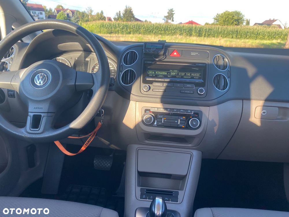 Volkswagen Golf Plus 1.6 TDI DPF BlueMotion Technology DSG Comfortline - 11