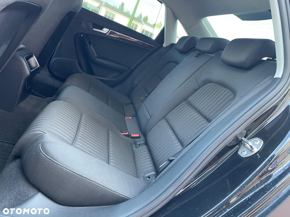 Audi A4 Avant 1.8 TFSI Ambiente - 29