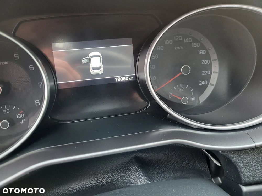 Kia XCeed 1.0 T-GDI M - 17