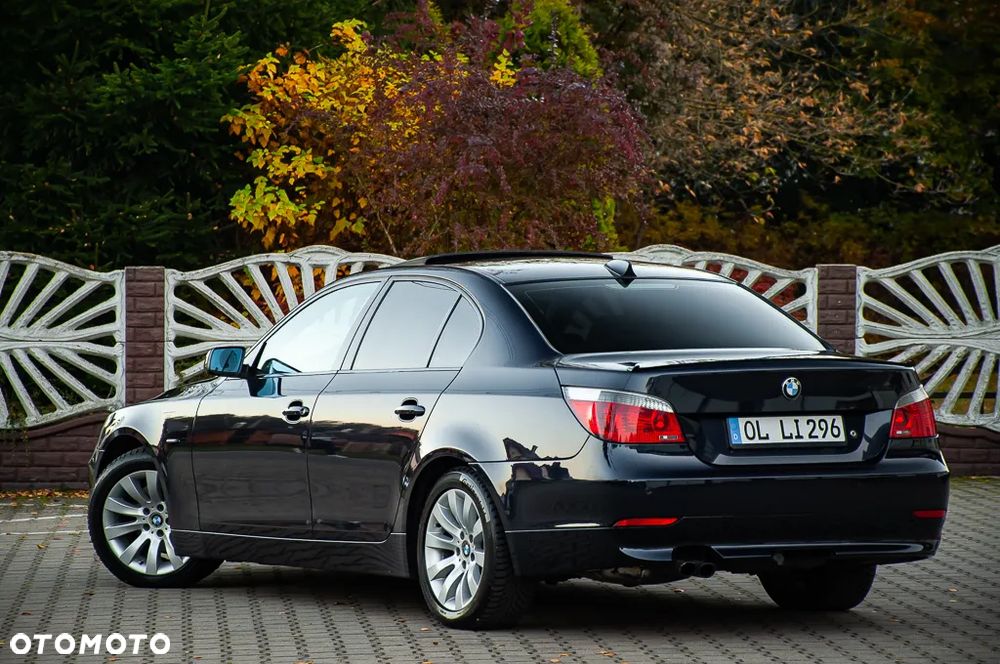 BMW Seria 5 - 16