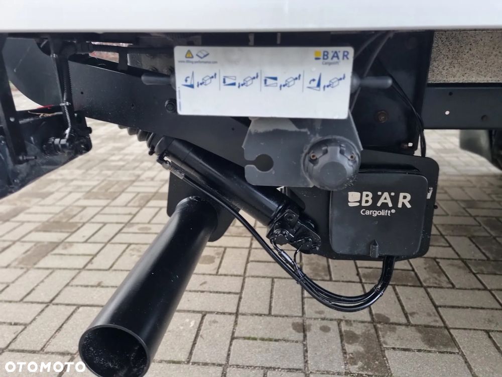 Iveco Daily 50c16 Kontener 9e.pal  Winda-BAR Salon Polska F-vat 23% - 17