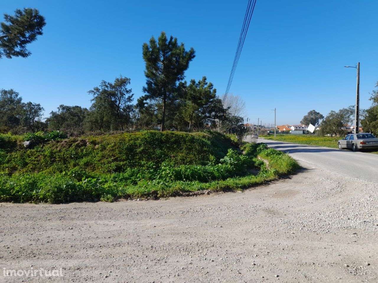 Azeitão Terreno com 10500 M2 de gaveto. - Grande imagem: 4/11