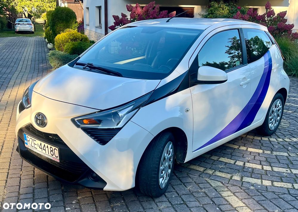 Toyota Aygo 1.0 VVT-i Color Edition - 2