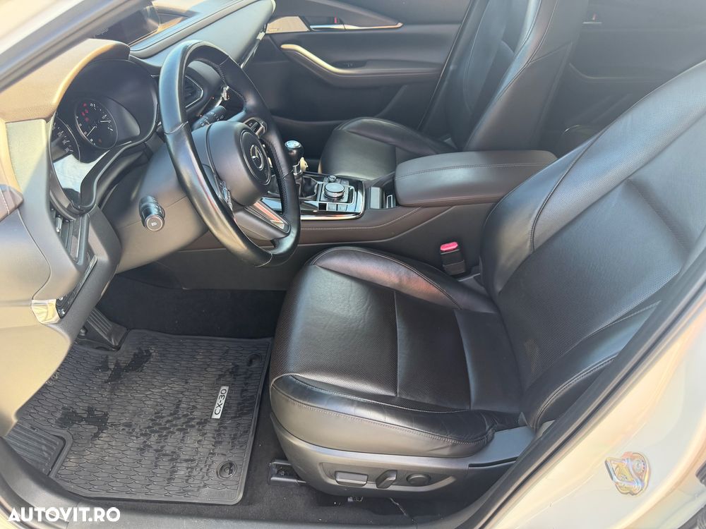 Mazda CX-30 - 8