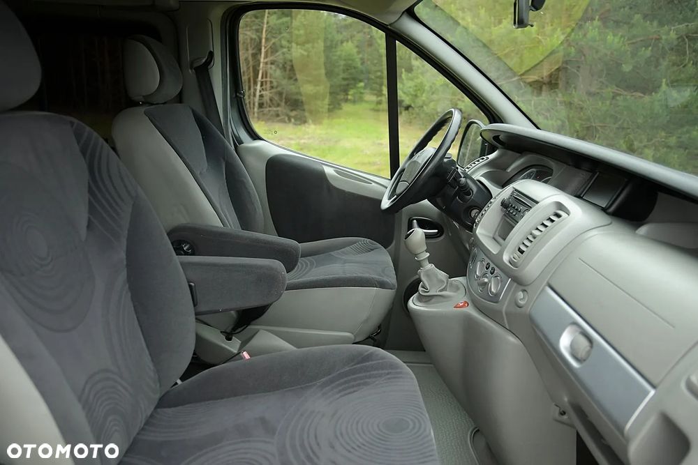 Renault Trafic - 27