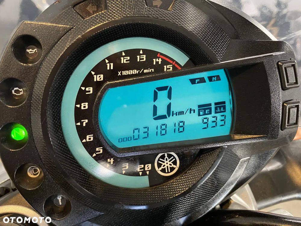 Yamaha FZ6 - 25