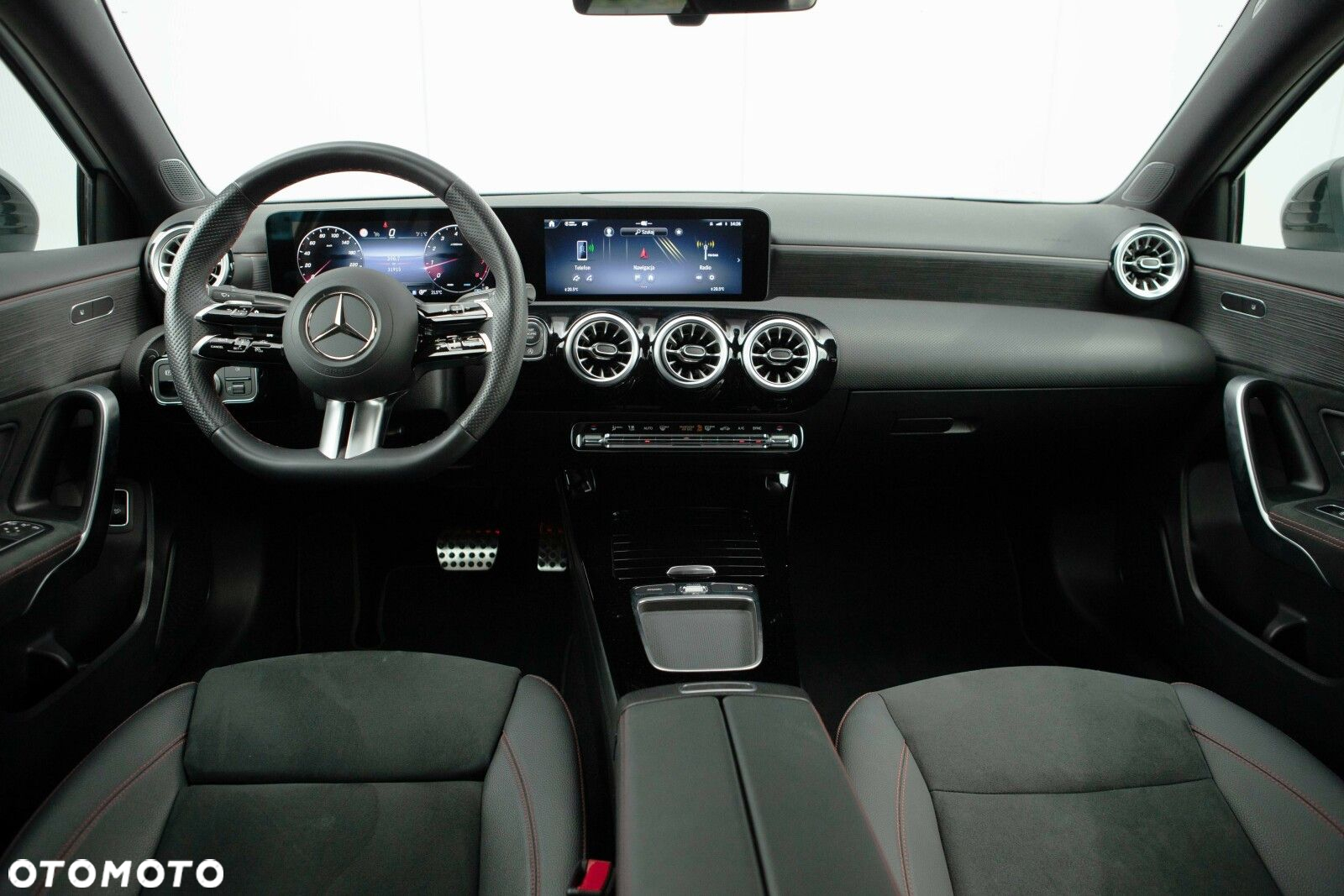 Mercedes-Benz Klasa A 200 AMG Line 7G-DCT - 22