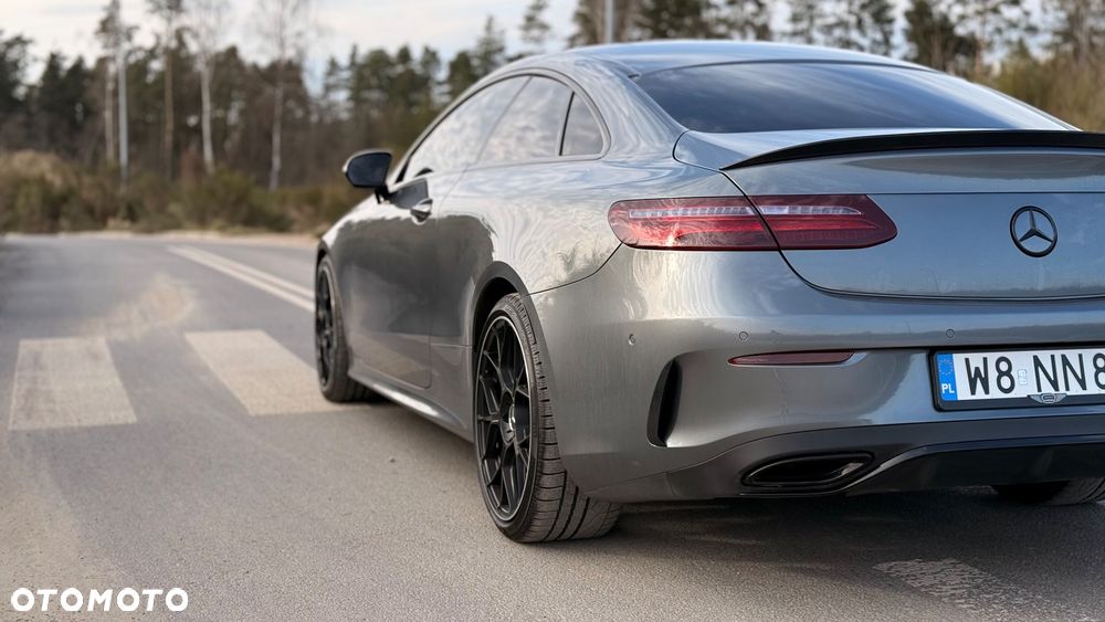 Mercedes-Benz Klasa E - 13