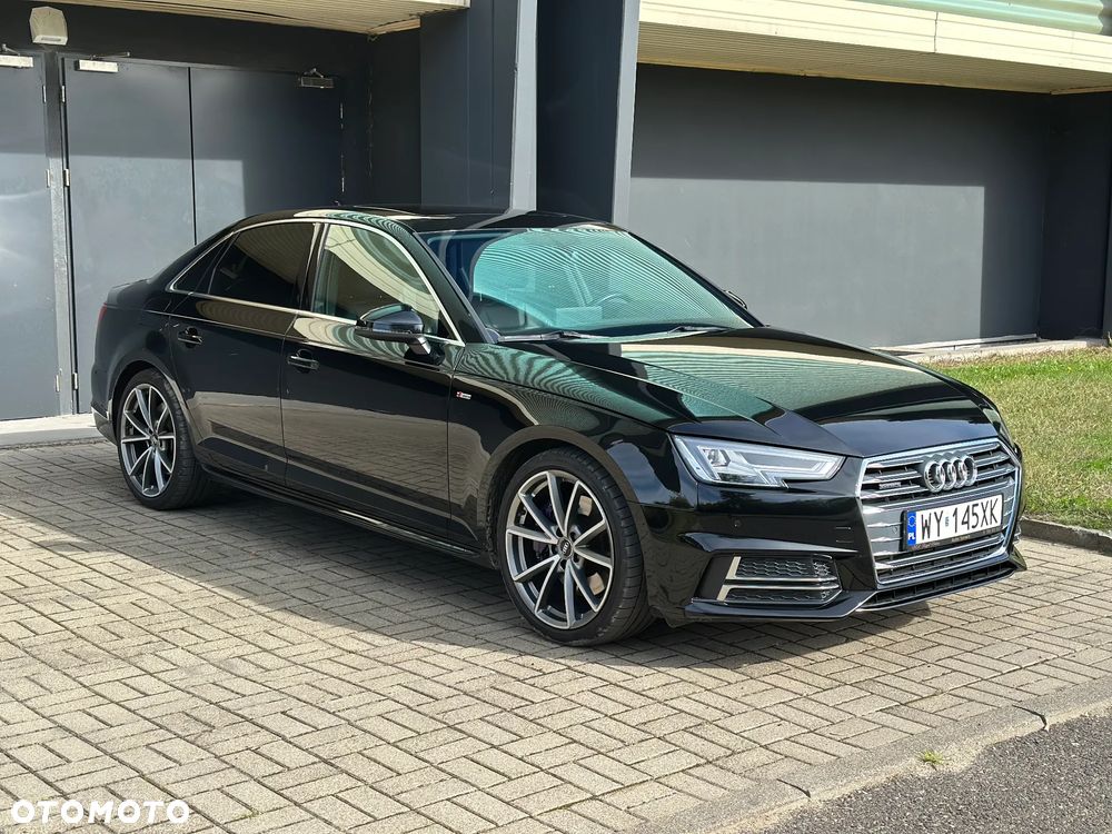 Audi A4 - 1