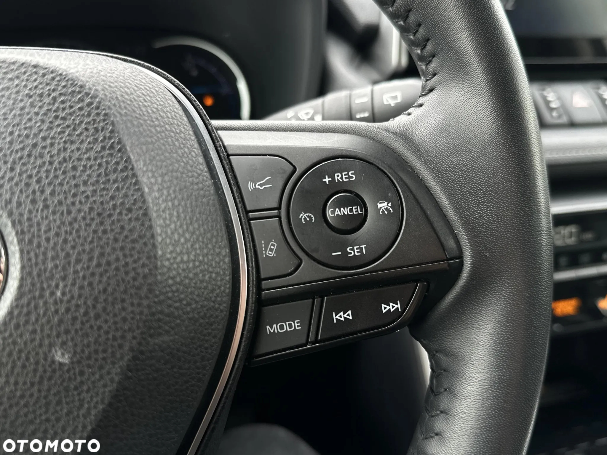 Toyota RAV4 2.5 Hybrid Comfort 4x2 - 19