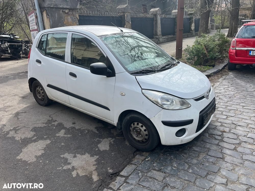 Dezmembrez Hyundai I10 alb 2008 1,1 benzina 48,5KW - 3