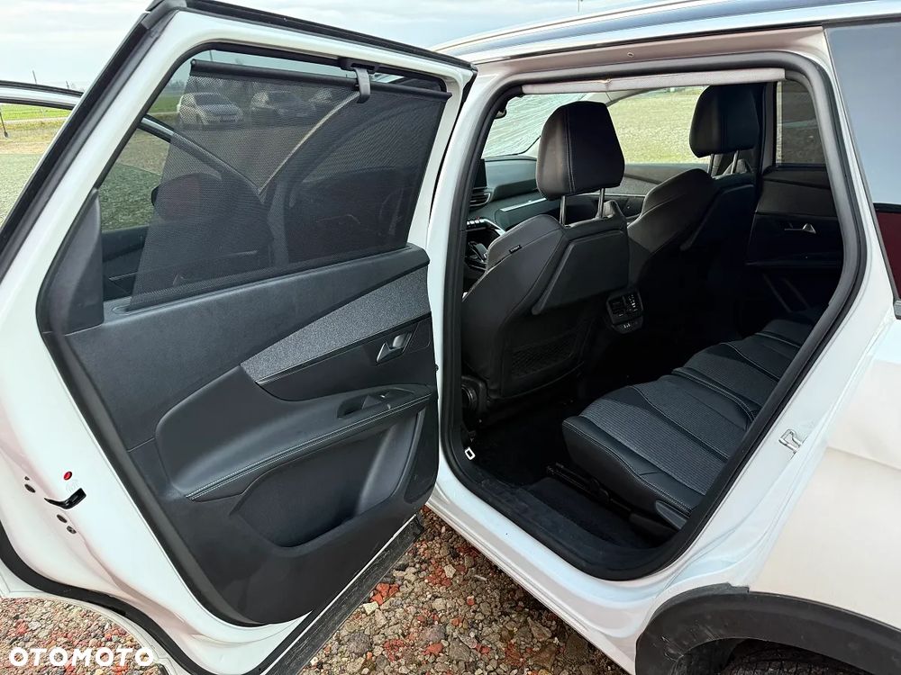 Peugeot 5008 BlueHDi 130 EAT8 Allure Pack - 9