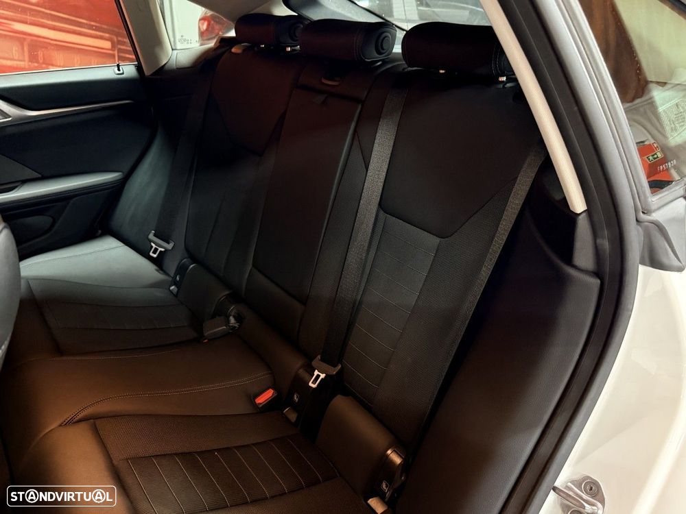 BMW i4 eDrive35 - 8