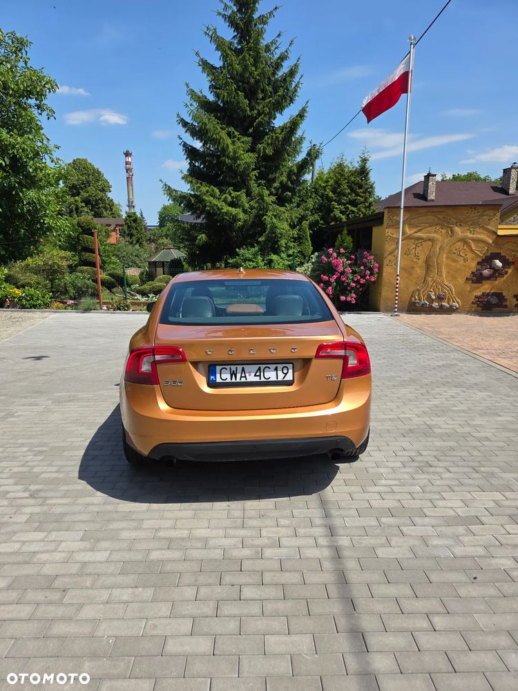 Volvo S60 2.5 T5 - 5