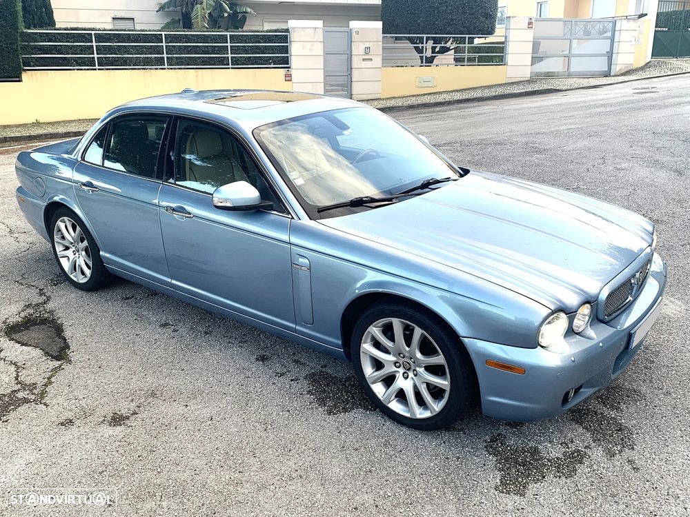 Jaguar XJ XJ6 2.7 Twin Turbo Diesel Executive Last Edition - 3