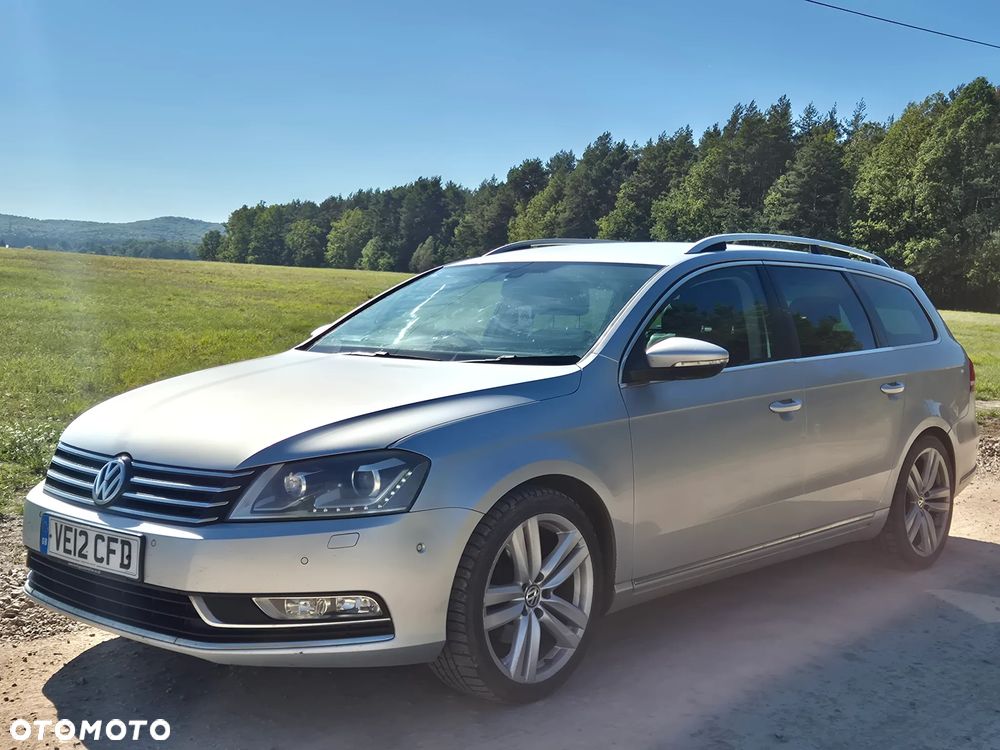 Volkswagen Passat - 16