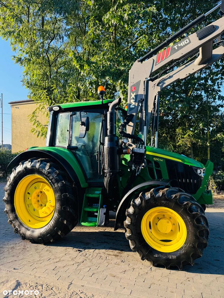 John Deere 6110M - 12