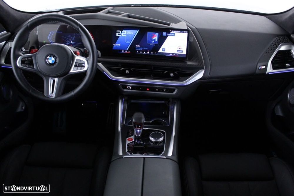 BMW XM 50e - 18