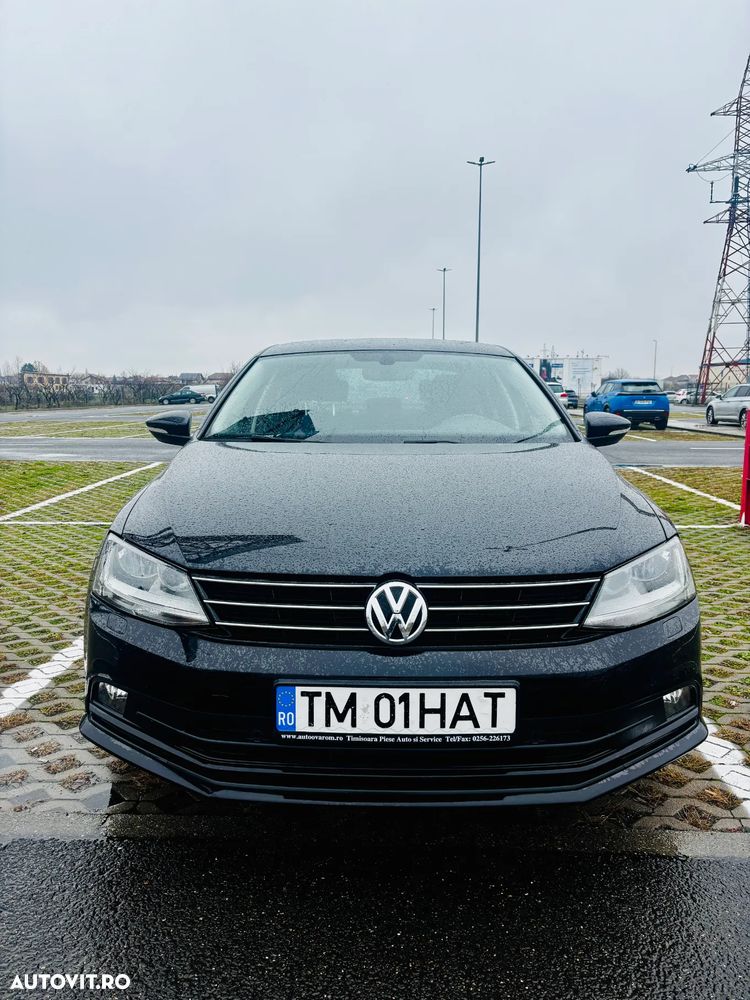 Volkswagen Jetta 2.0 TDI Comfortline - 1