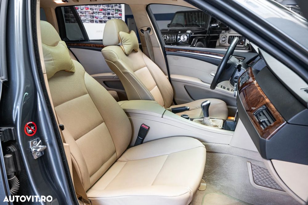 BMW Seria 5 530d xDrive - 12