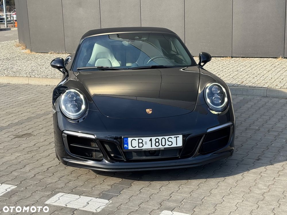 Porsche 911 Carrera 4S PDK - 8