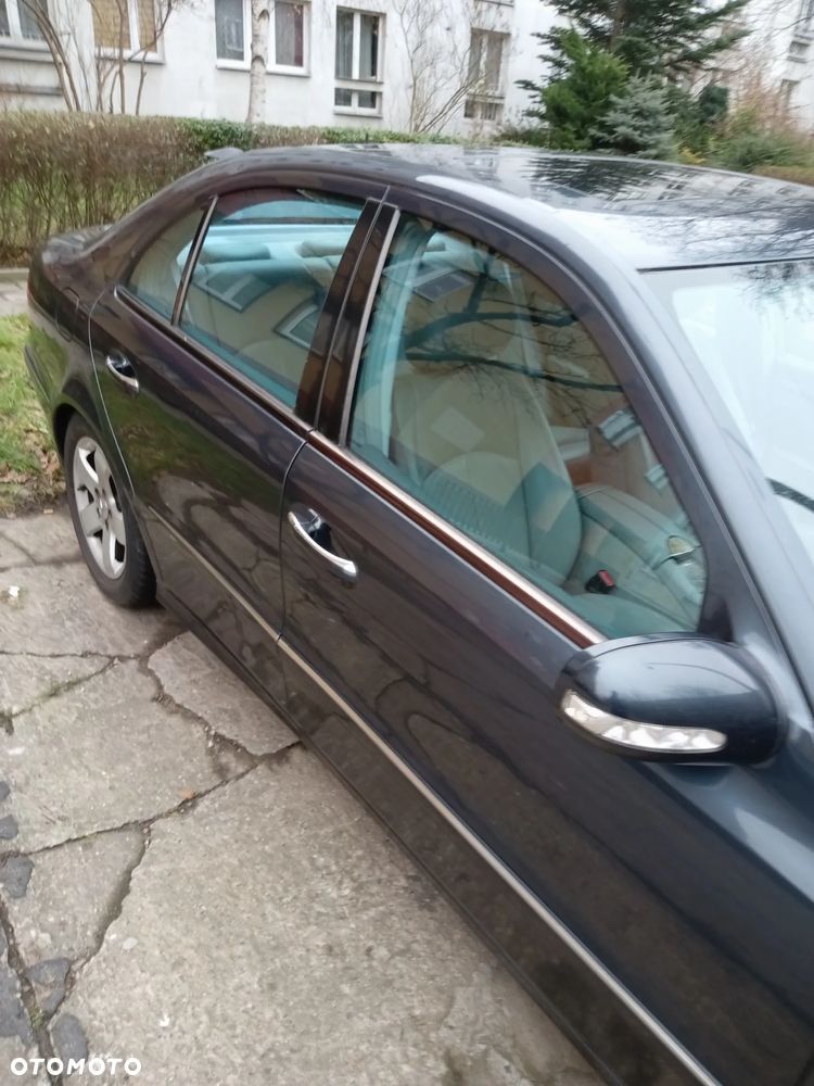 Mercedes-Benz Klasa E - 4